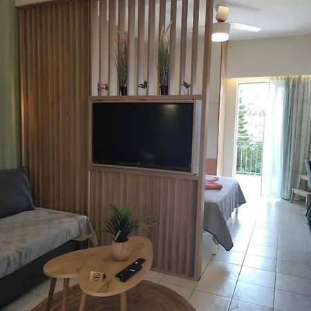 ιlianna's B4 - Marina, *